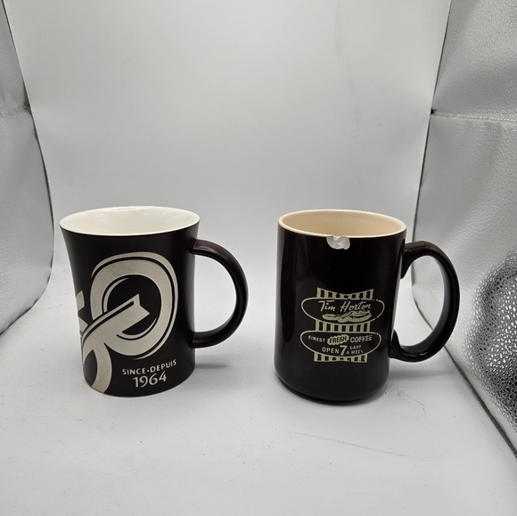 Two Brown Tim Hortons Coffee Cups one is flawed with a chip - Picture 1 of 6